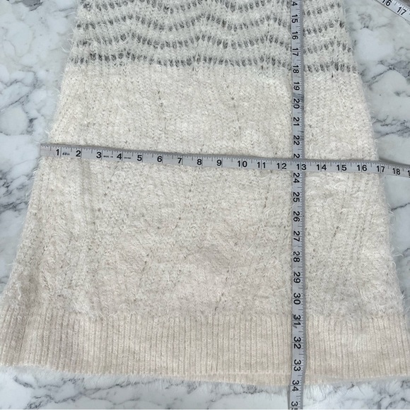 Anthropologie Sleeping on Snow Turtleneck eyelash sweater dress gray cream small - Picture 6 of 11